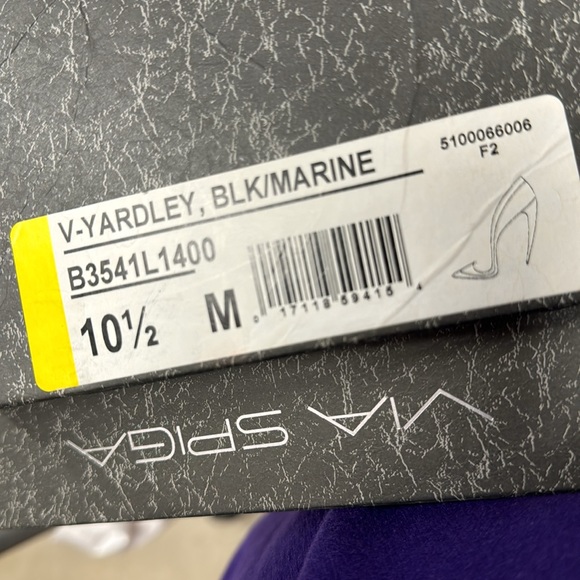 BRAND NEW Via Spiga Heels - Picture 6 of 7